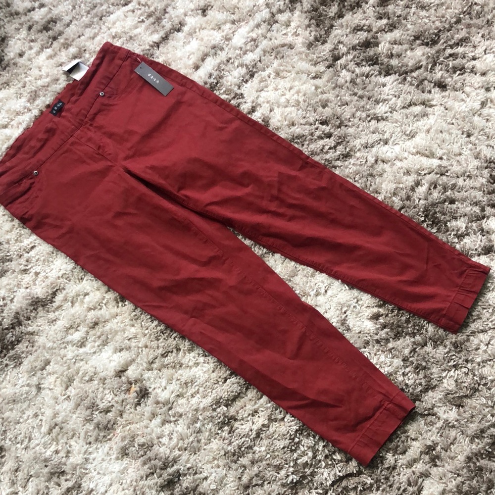 Dash Soft Denim Sz 8 in Deep Brick Red Color